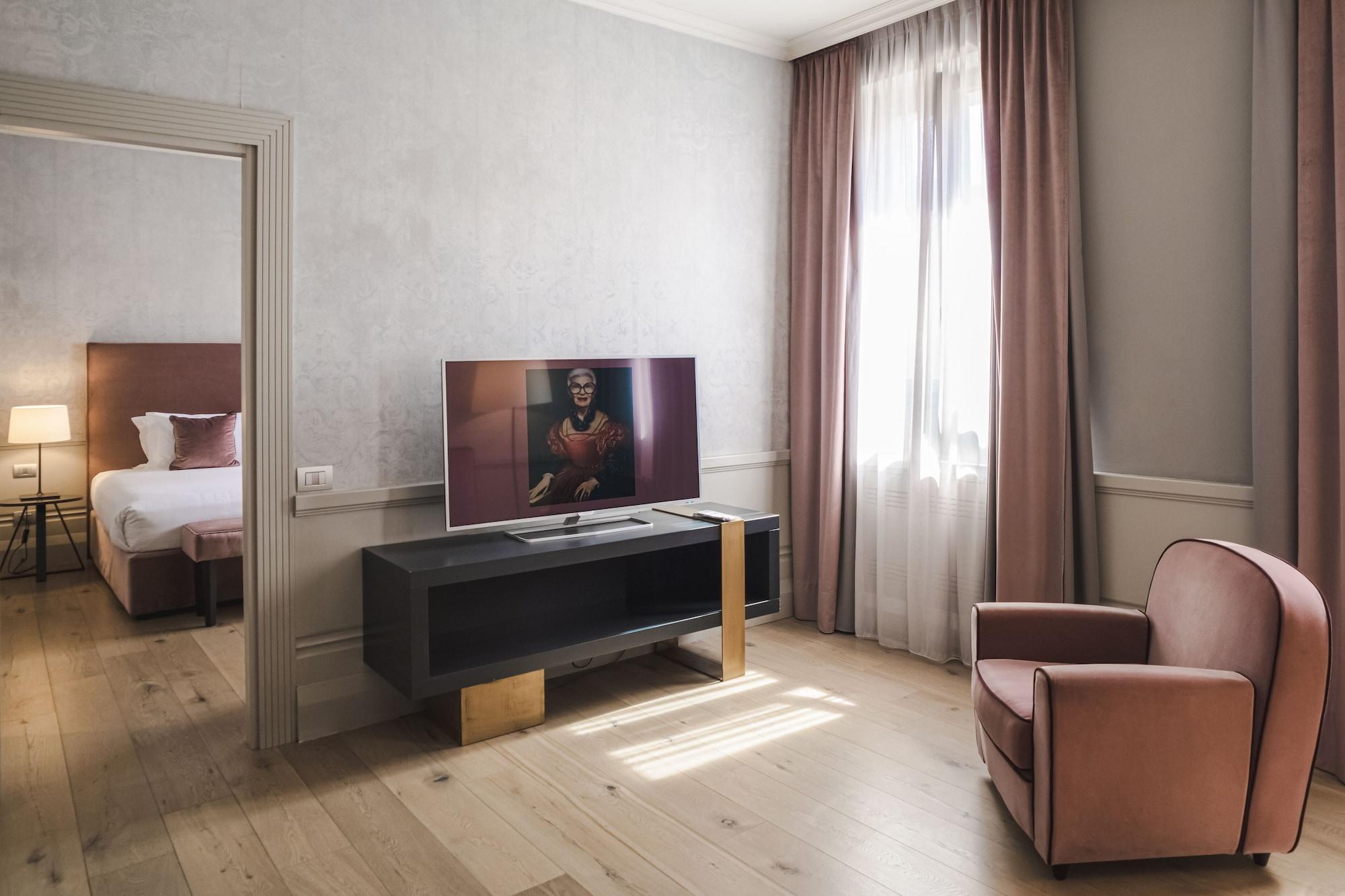 Palazzo Cornalia Hotell Milano Eksteriør bilde A suite at the hotel